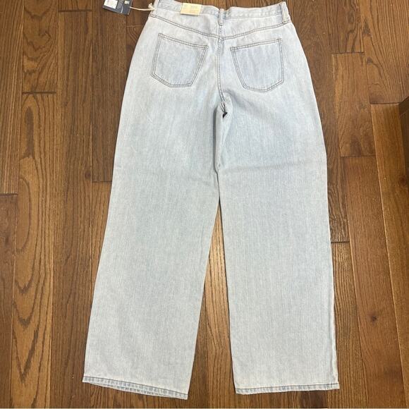 Universal Thread Women's High-Rise Wide Leg Jeans -  Light Wash 10/30 Regular - Picture 12 of 12